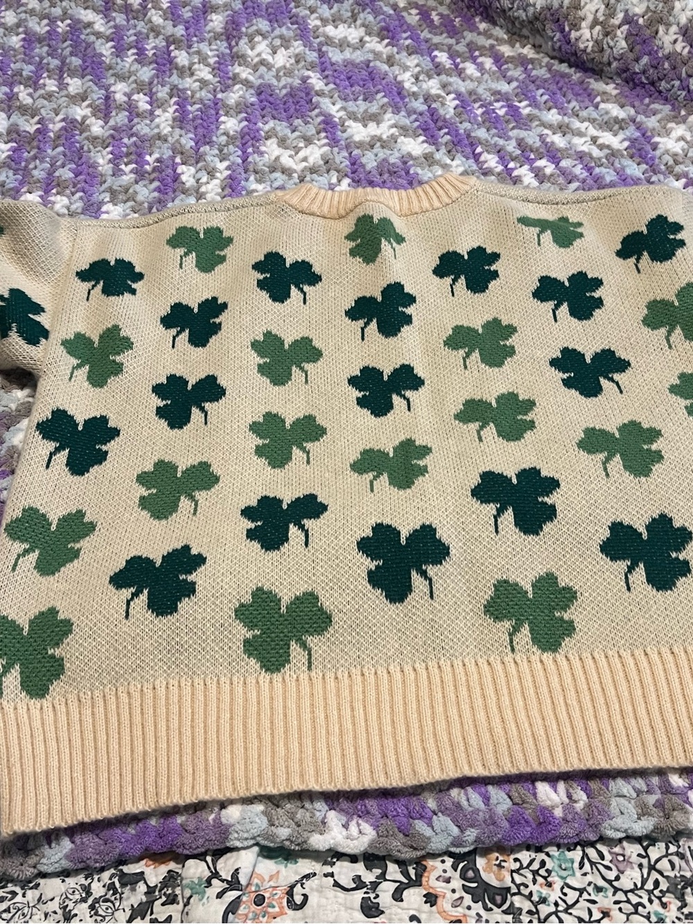 Women’s Beige Clover Knit Sweater with Green Pattern
